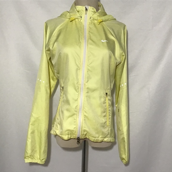 nike yellow running jacket